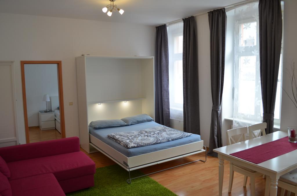 Ferienwohnung Barfly Traben-Trarbach Exterior foto